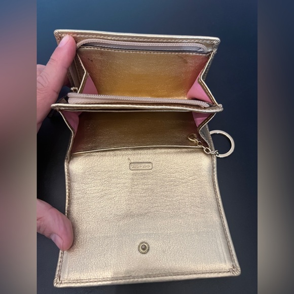 Coach wallet set women like new one has a tiny stain inside see pictures - Picture 5 of 17